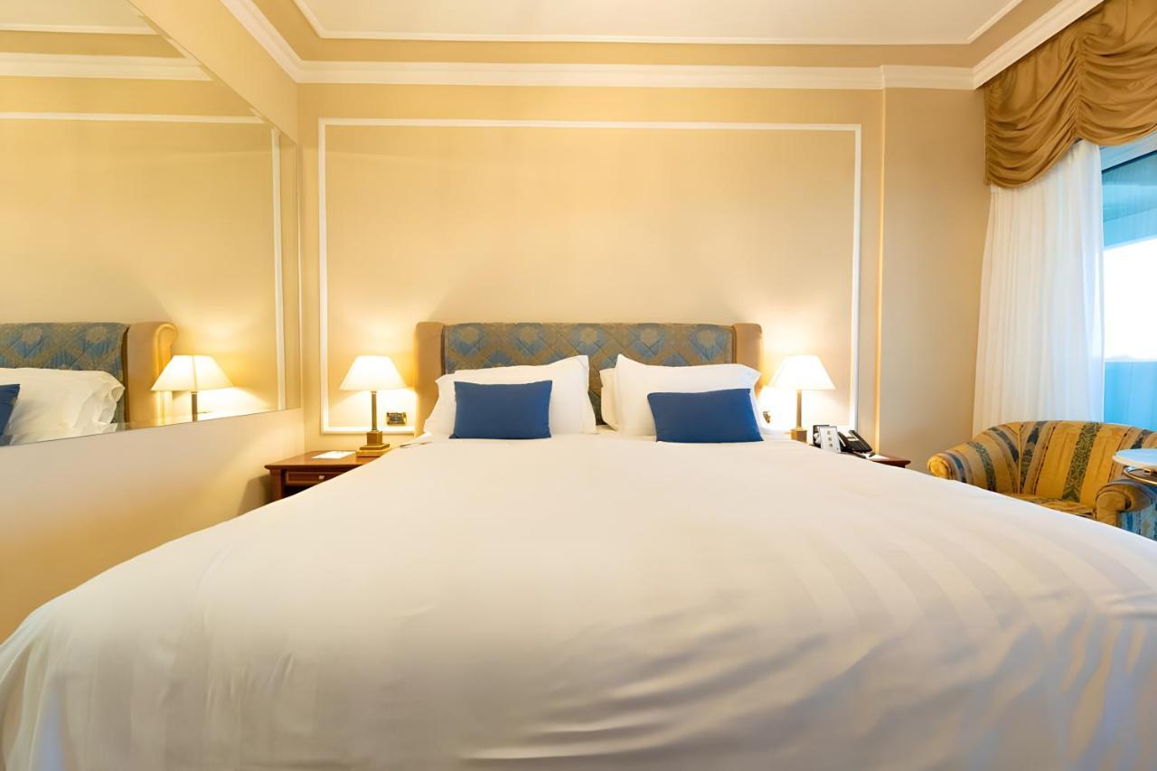 Grand Hotel Del Mare Resort & Spa Bordighera Bagian luar foto