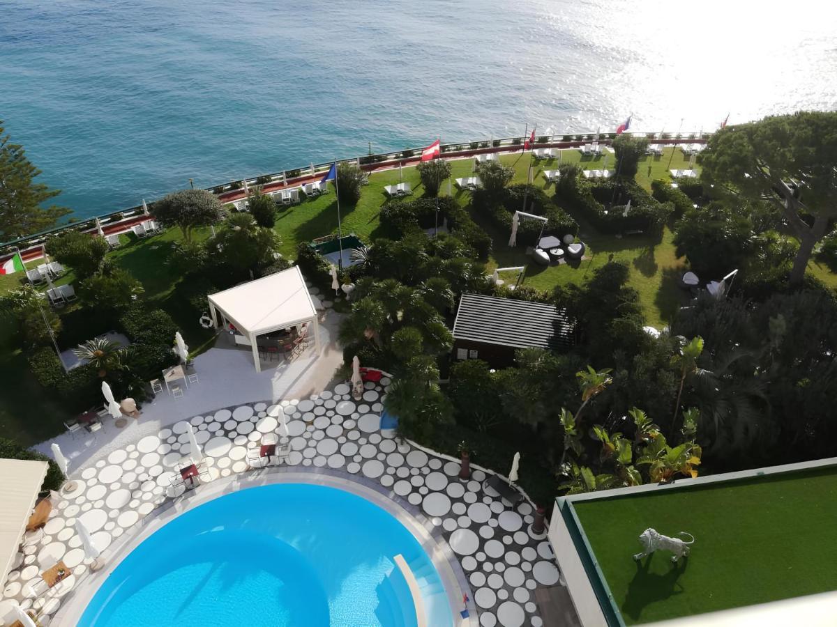 Grand Hotel Del Mare Resort & Spa Bordighera Bagian luar foto