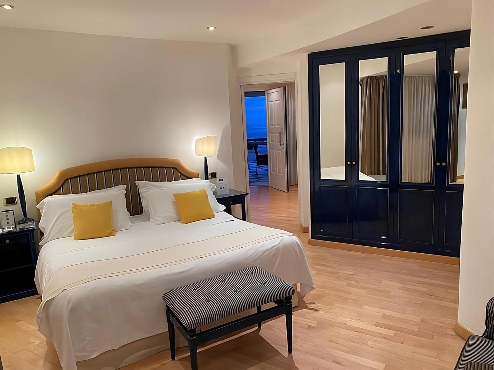 Grand Hotel Del Mare Resort & Spa Bordighera Bagian luar foto