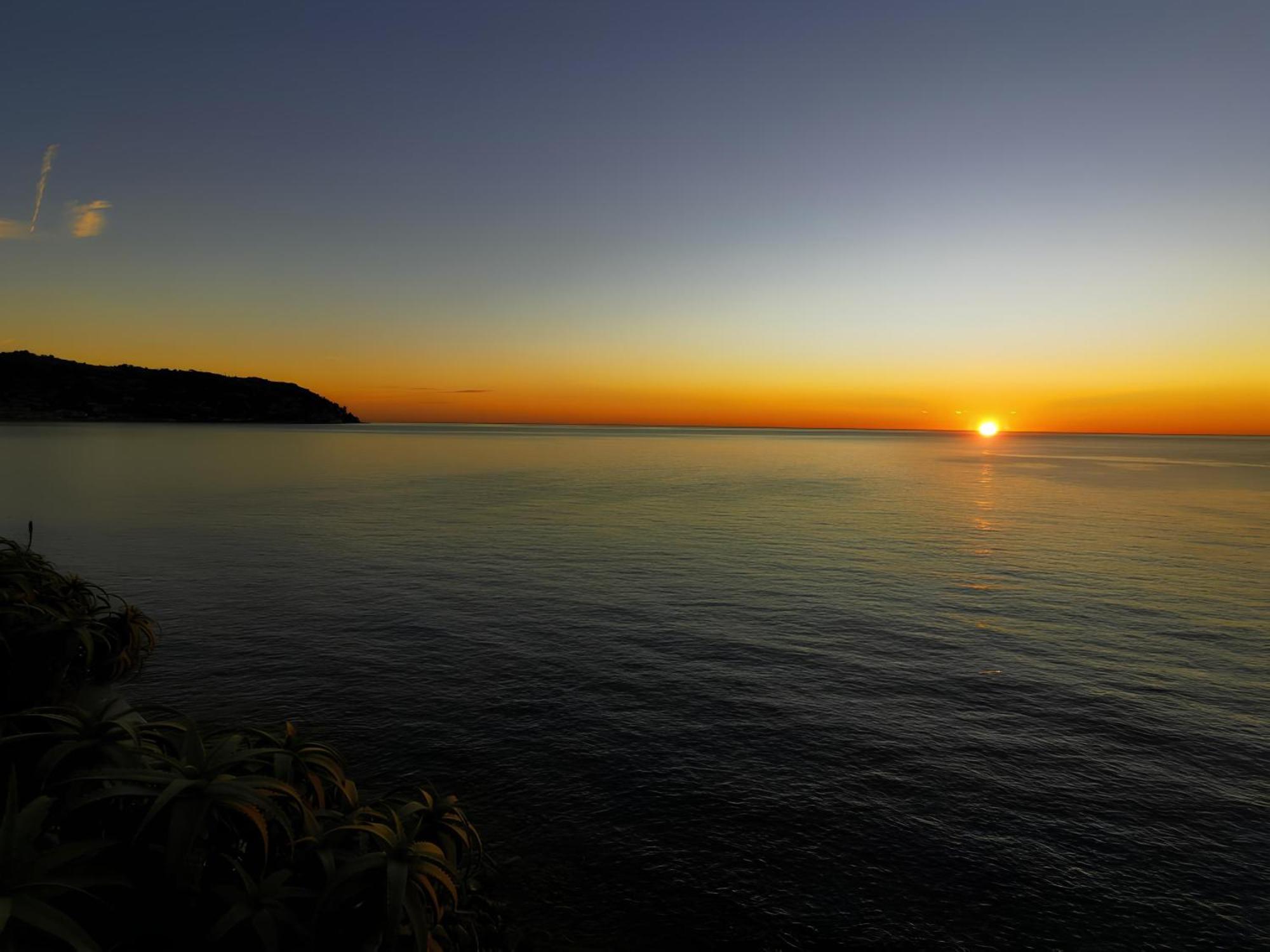 Grand Hotel Del Mare Resort & Spa Bordighera Bagian luar foto
