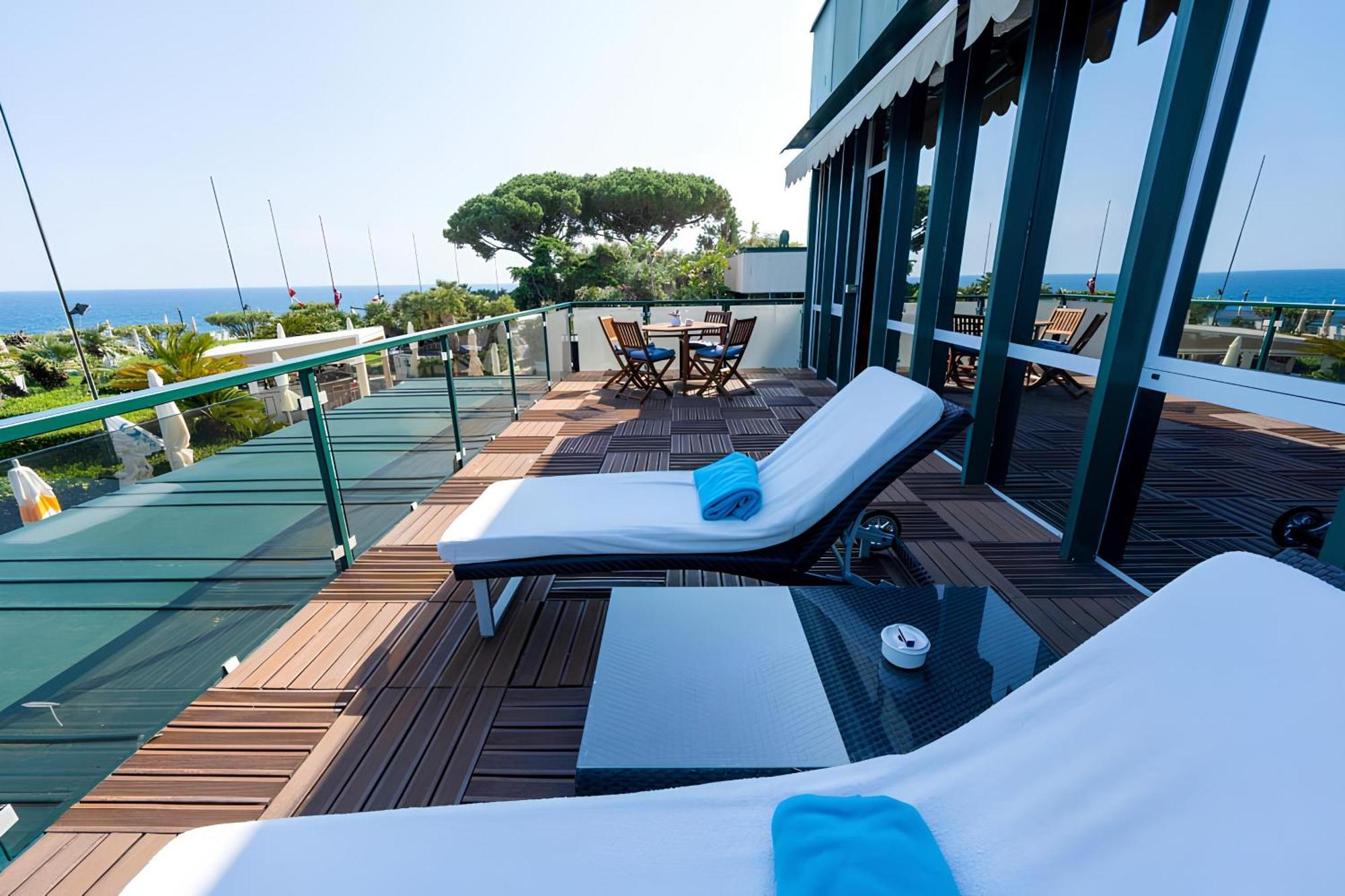Grand Hotel Del Mare Resort & Spa Bordighera Bagian luar foto